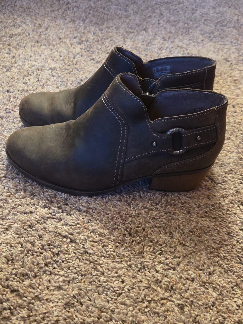Clark's Ankle Boot Dark Brown Women's 7.5 NWOB